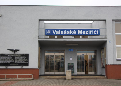 Změna provozní doby pokladních přepážek ve Valašském Meziříčí