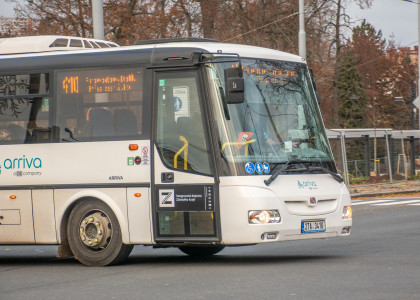 V neděli nastanou změny v jízdních řádech. A co novinky v autobusových linkách? 